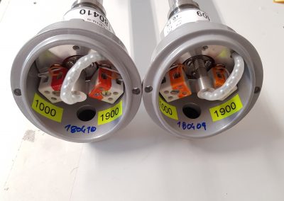Vacuum Thermocouples: View inside the connection head